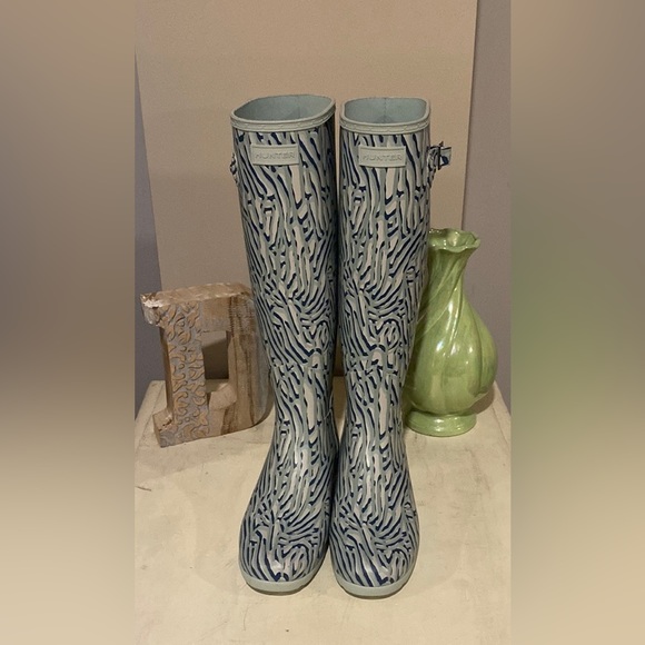 NEW Hunter Tall Coral Print Waterproof Boots 8 - Picture 3 of 12
